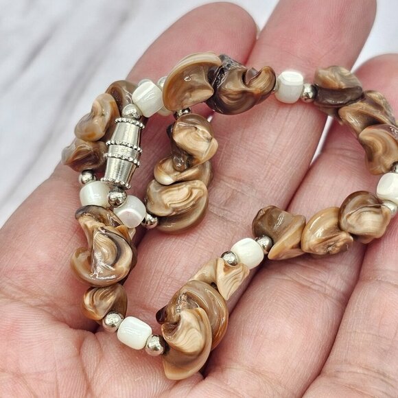 Vintage Puka Shell Bracelet 7" | Handmade - Picture 7 of 13